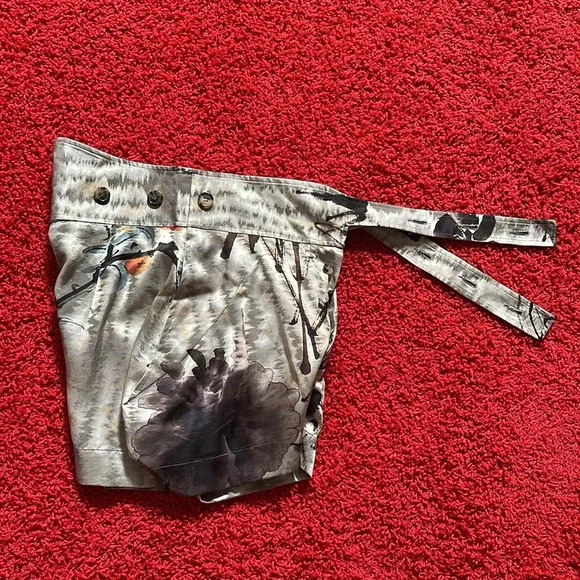 Vivienne Westwood MILITARY SHORTS CHINESE PEONY PRINT IT40 US4